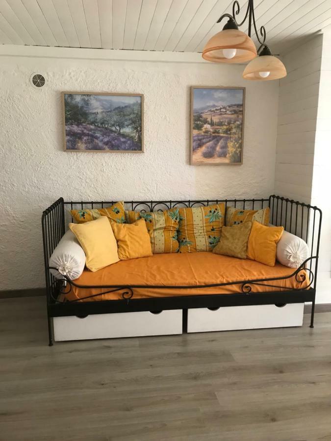 Les Secrets Du Mistral Bed and Breakfast Valensole Buitenkant foto