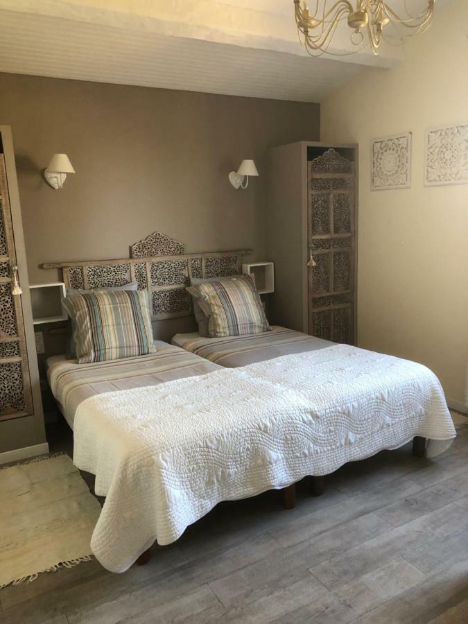 Les Secrets Du Mistral Bed and Breakfast Valensole Buitenkant foto